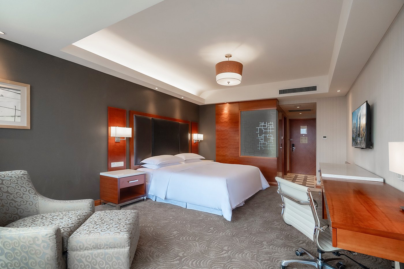 Sheraton Hotels & Resorts